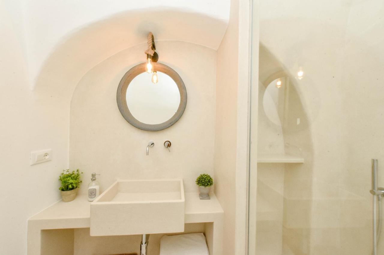 Casa Flami' 3 Apartment ออสตูนี ภายนอก รูปภาพ